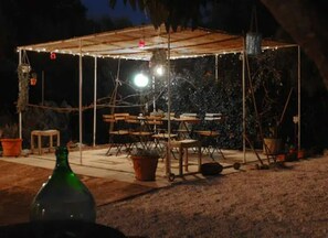 Outdoor dining - 20 % DISCOUNT SEPTEMBER / OCTOBER / NOVEMBER
(Ostuni)