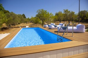 Outdoor pool - 20 % DISCOUNT SEPTEMBER / OCTOBER / NOVEMBER
(Ostuni)