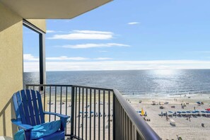 Property grounds - Sunbird 811E - Beautiful Beachfront Getaway! (Panama City Beach)