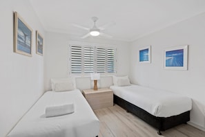 3 slaapkamers, een bureau, een strijkplank/strijkijzer, gratis wifi