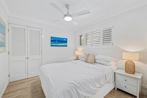 3 bedrooms, desk, iron/ironing board, free WiFi