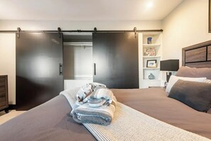 1 bedroom, desk, iron/ironing board, free WiFi