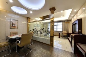 Room - Wanhao Hotel (Hailun)