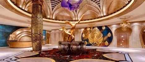 Bar lounge