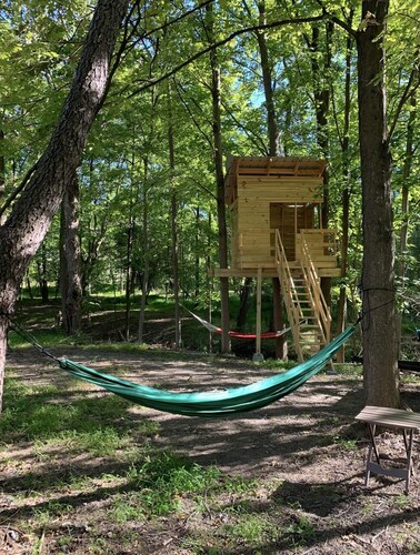 Warwick Life - Leaf Peeping, Apple Picking, Skiing, Wineries, Breweries,Legoland