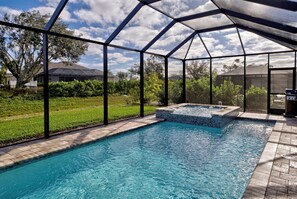 Beheizter Pool