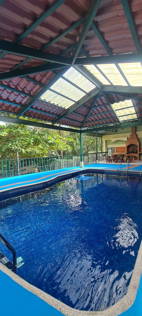 Outdoor pool, a heated pool - Villa (San José)