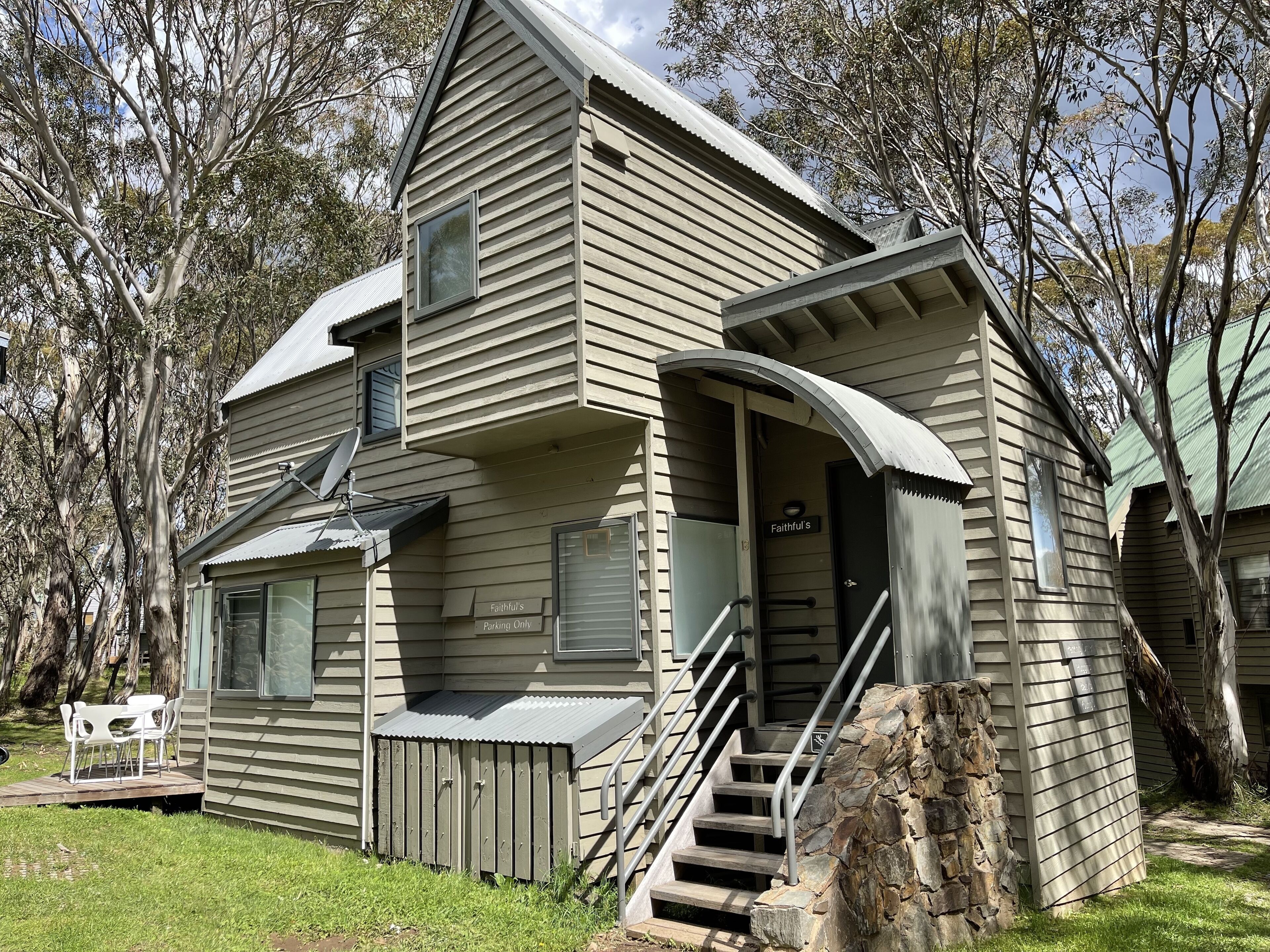 Faithfulls Chalet, alpine-getaways