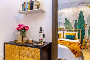 1 habitación, escritorio y insonorización 