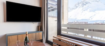Confortable appartement pour 8 personnes avec WIFI, TV et balcon