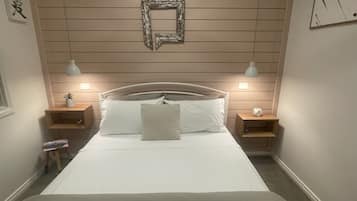 2 bedrooms, desk, iron/ironing board, free WiFi