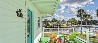 Cotee River Tiki Hut