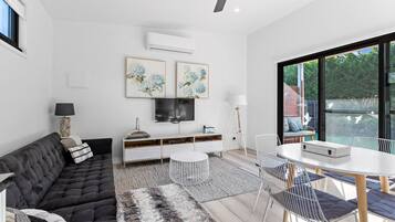 Smart TV, fireplace, table football, ping pong