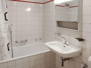 Hair dryer, towels - Hauts De Nendaz B K5 by Interhome (Nendaz)