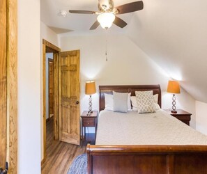 6 dormitorios, escritorio, wifi y ropa de cama