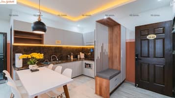 2 bedrooms, minibar, in-room safe, individually furnished