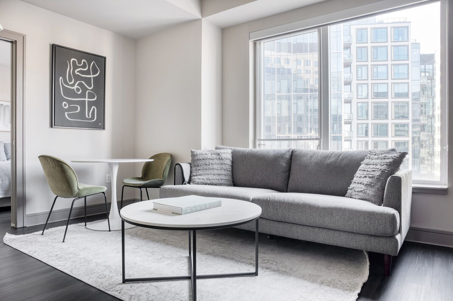 Lux Seaport 1BR w/ Gym on Harbor by Blueground