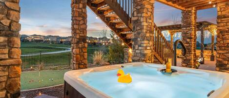 Bain à remous extérieur