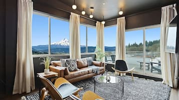 Smart TV, streaming services