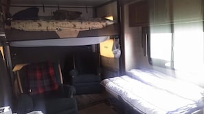 2 chambres, Wi-Fi gratuit, draps fournis