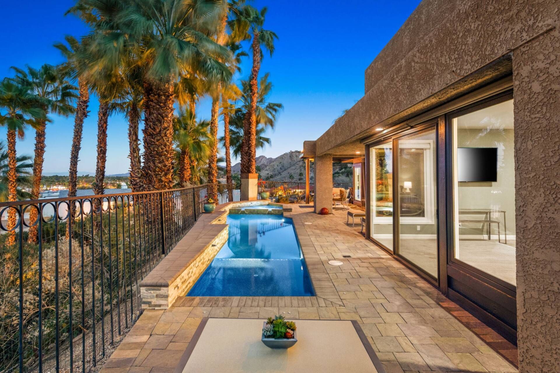 Rancho Mirage Beauty! High Views!