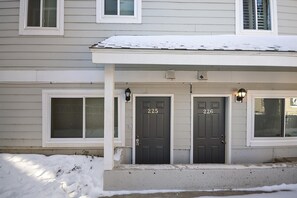Exterior detail - Main Street Snowcave walkable to Quicksilver (Breckenridge)