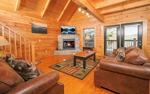 TV, fireplace