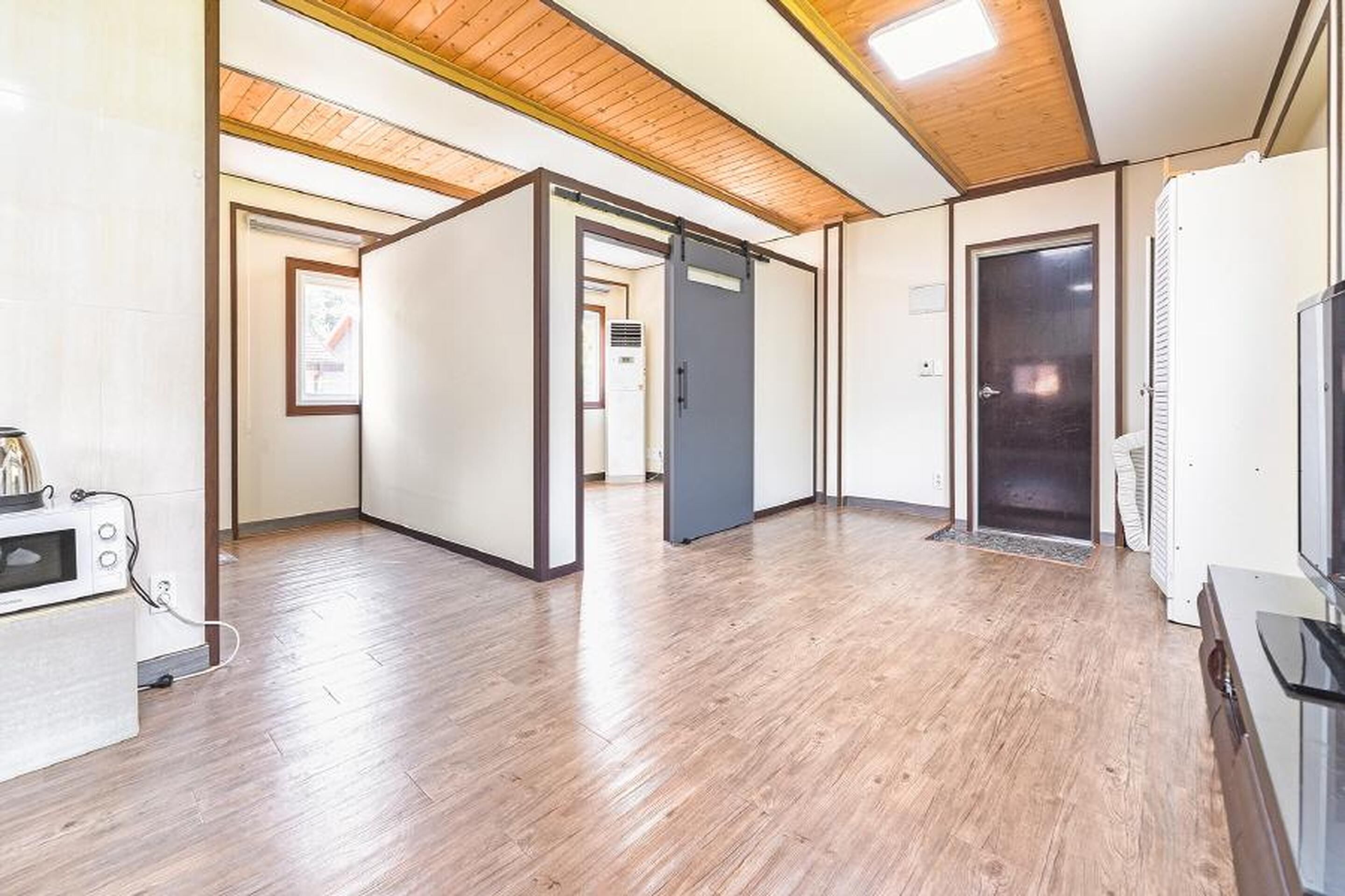 베이직룸, 침실 1개 (C 201) | 1 개의 침실, 무료 WiFi