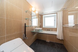 Deluxe Twin Room, Non Smoking | Down duvets, desk, blackout curtains, free WiFi - APA Hotel Namba Shinsaibashi Higashi (Osaka)