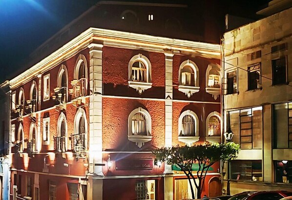 Front of property - Mesón de Juan Valle (Guanajuato)