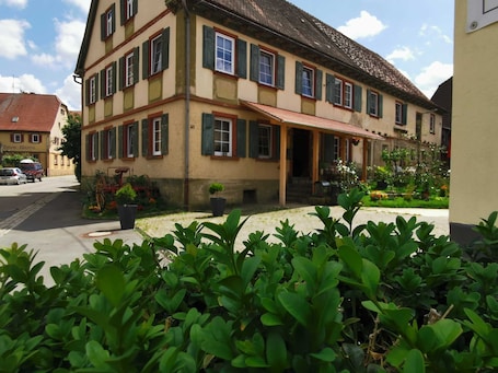 Exterior. Merlin - Our Celtic farm