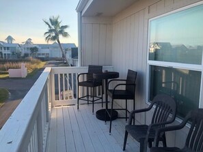 Property grounds - 2 Floor Condo, Shared Pool and Grill, Boardwalk (Port Aransas)