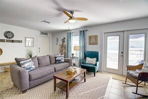 تلفزيون، كُتُب