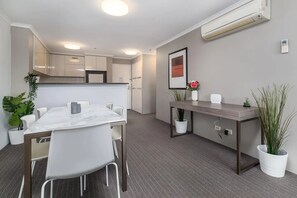Dining - 2BR 2Bath Executive Apartment, in City Centre (Braddon)