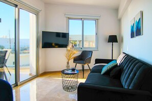 Exterior - Phaedrus Living: Seaside Residence Lighthouse 70 (Paphos)