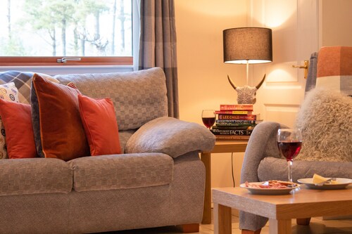 Druim an Lochain Cottage - farmstay in The Cairngorms