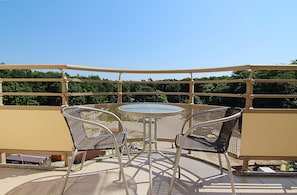 Standard Apartment | Terrace/patio
