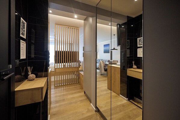 Premium Studio Suite | Individually decorated, individually furnished, iron/ironing board - Apartamenty Swinoujscie - Zdrojowa (Swinoujscie)