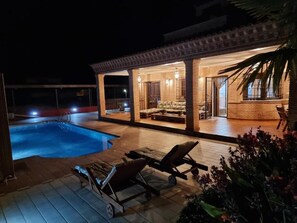 Piscine extérieure