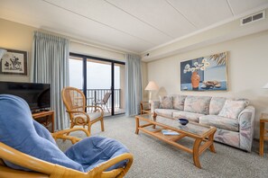 TV - New Listing! Beautiful ocean front views, just steps to the beach. (Ocean City)