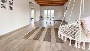 Villa | Exterior - Luxury Villa With Pool & Jacuzzy 8 Min From Mostar (Mostar)