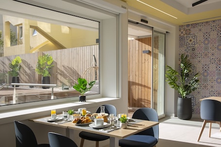 Casual Raizes Porto Hotel by Casual Hoteles