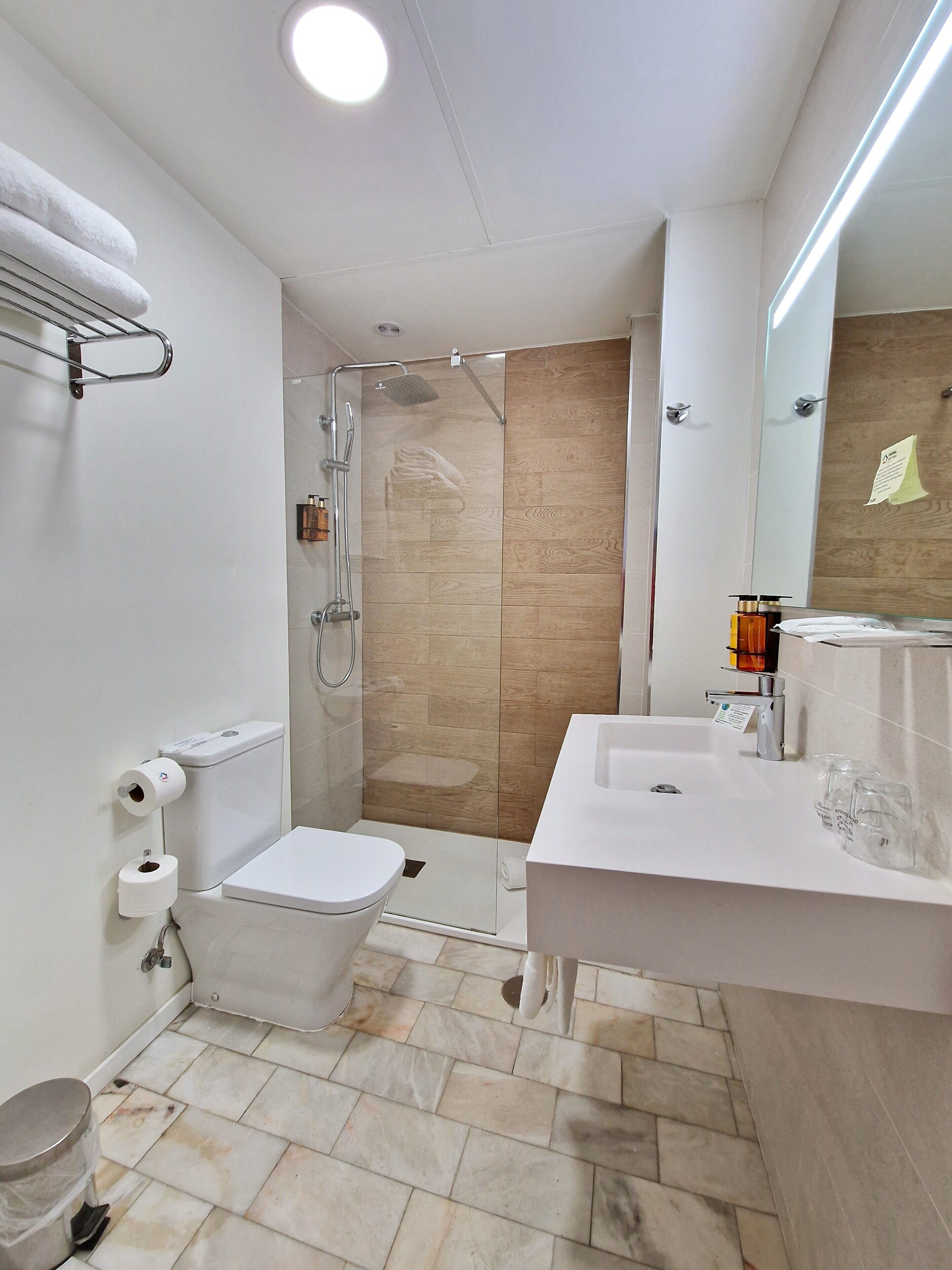 Photo - Casual Raízes Porto