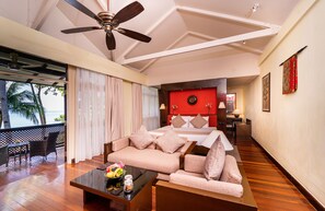 Minibar, in-room safe, individually furnished, desk - Rebak Island Resort & Marina, Langkawi (Pulau Rebak Besar)