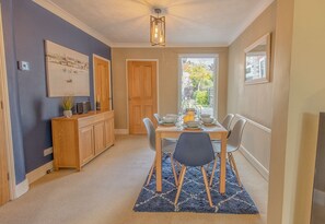 Dining - 3 bed Edwardian holiday home 150 yards to Pakefield’s golden beach (Pakefield)