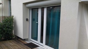 Exterior detail - Studio-Terrace - Free parking (Orléans)