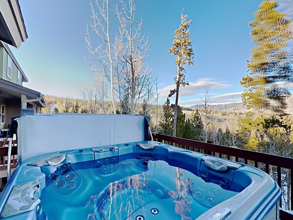 Bain à remous extérieur