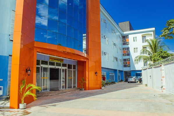 Unclassified image, 1 of 59, button - Havilah Towers Hotel (Uyo)
