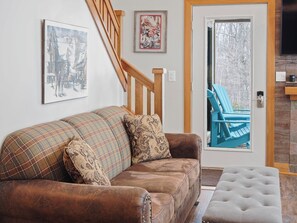 Televisión, chimenea