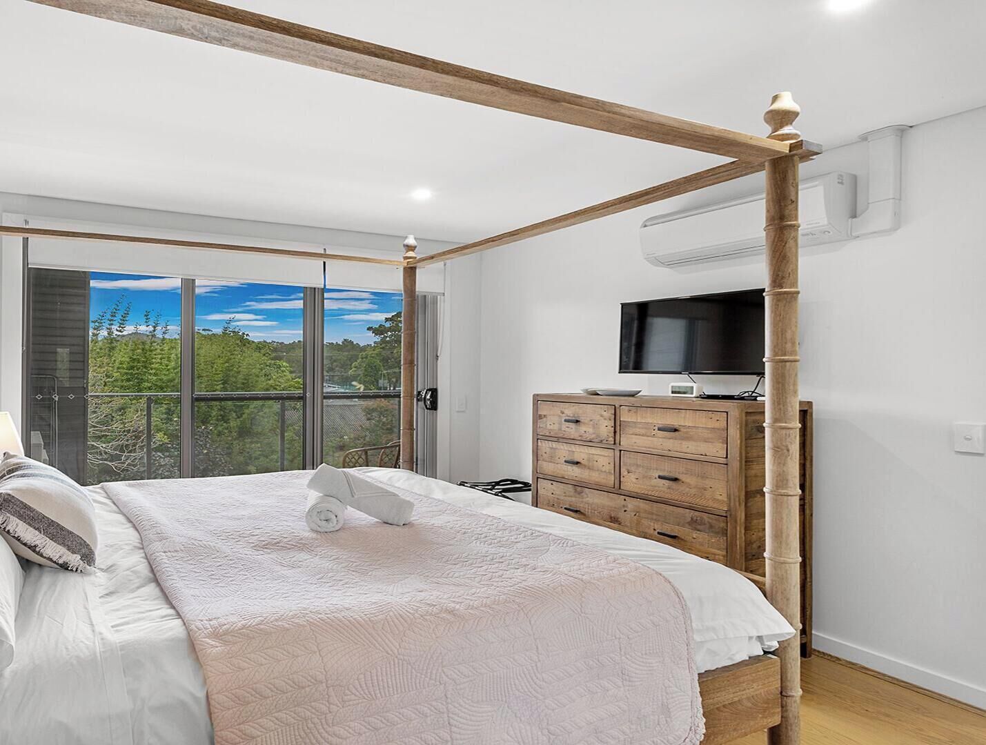 2 habitaciones, tabla de planchar con plancha, internet y ropa de cama 